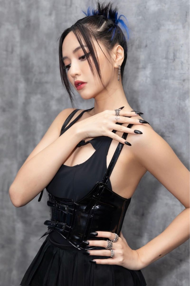 Ảnh Bích Phương sexy 14