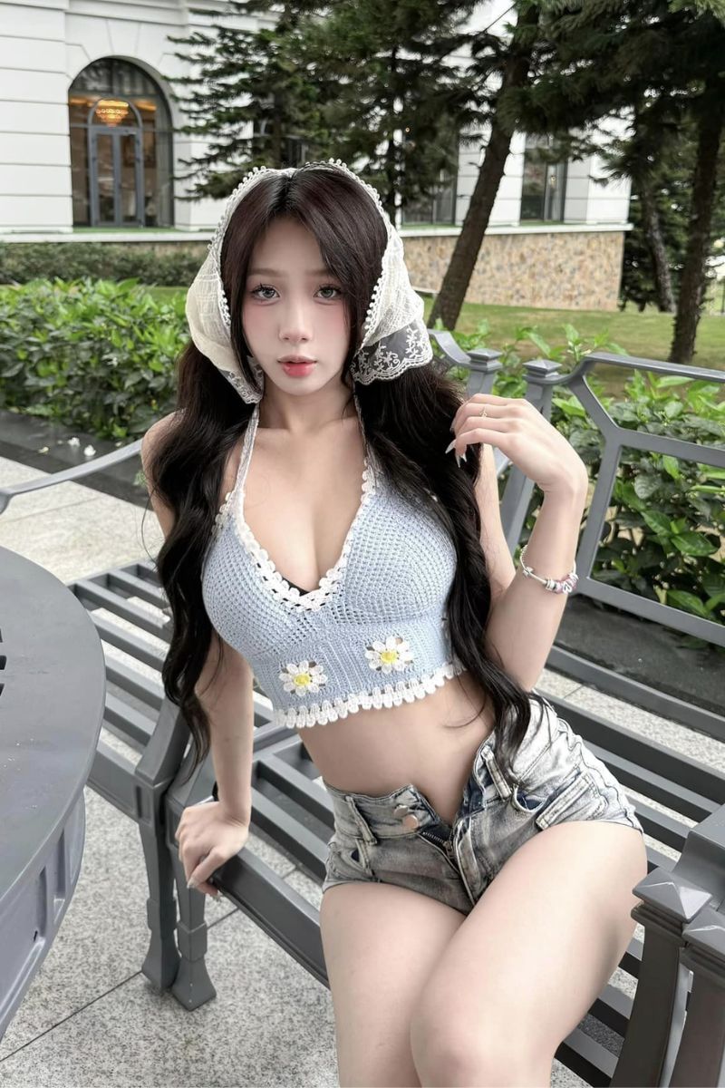 Ảnh Bùi Thị Quỳnh Hương sexy cuốn hút 6