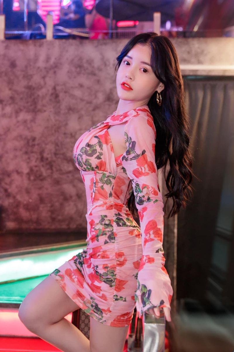 Ảnh Dương Trúc Quân sexy nóng bỏng 6