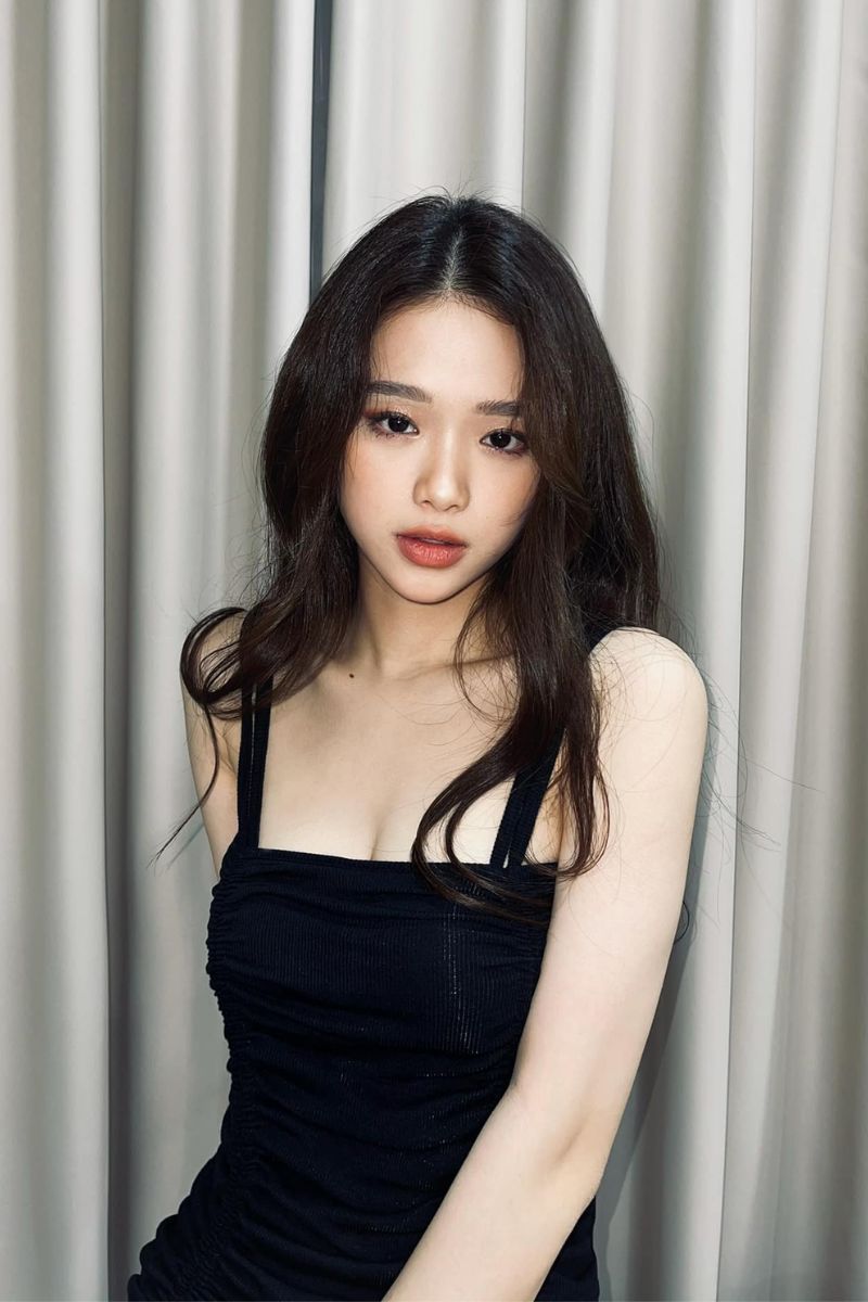 Ảnh Linh Ka sexy nóng bỏng 1