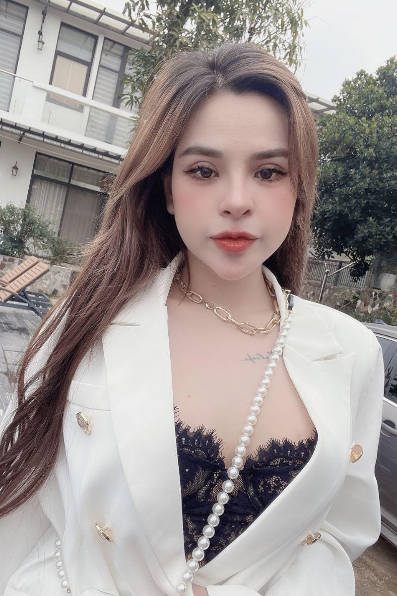 Ảnh Linh Kool sexy cuốn hút 17