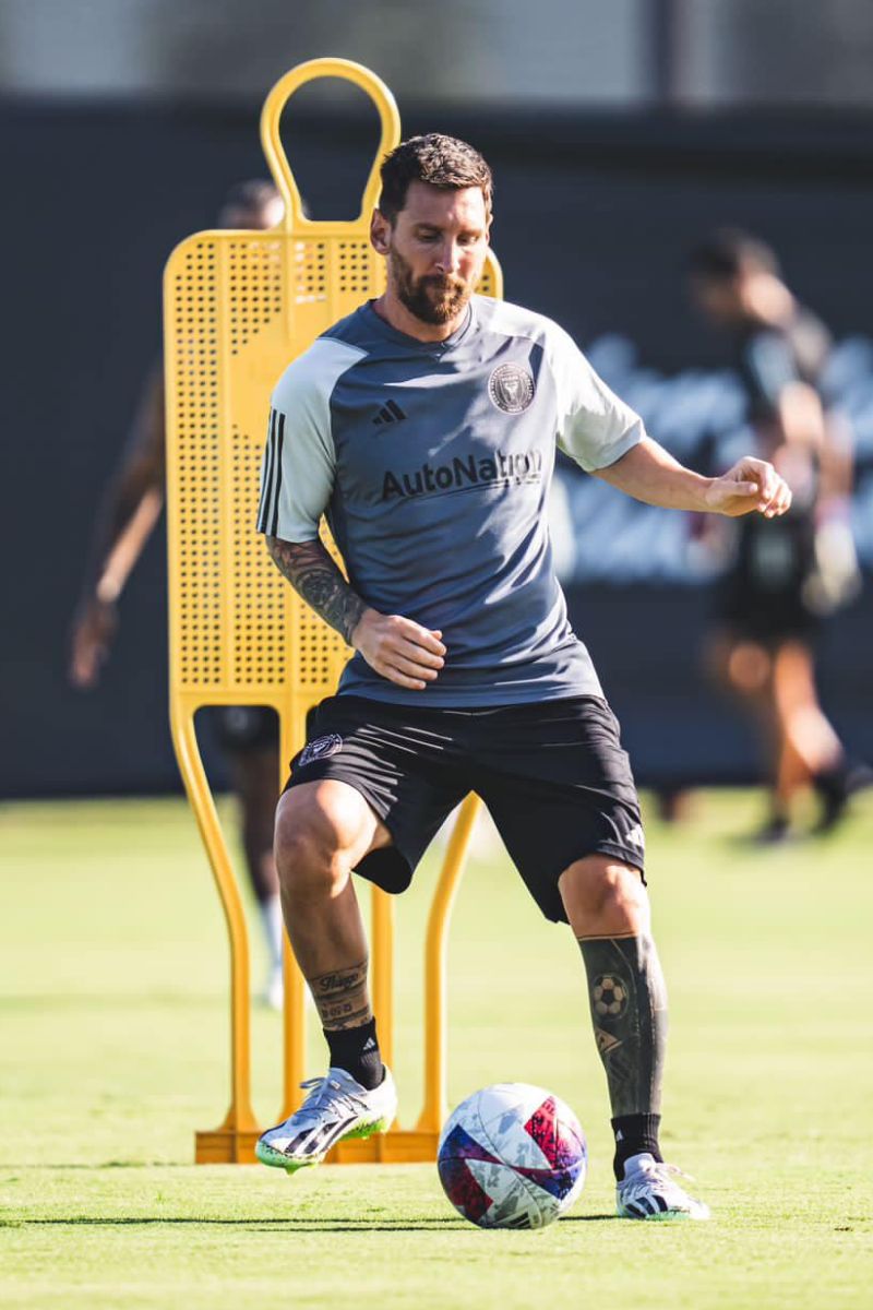 Ảnh Messi Miami 8