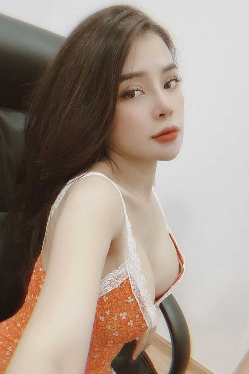 Ảnh Ngọc Linh sexy quyến rũ 23