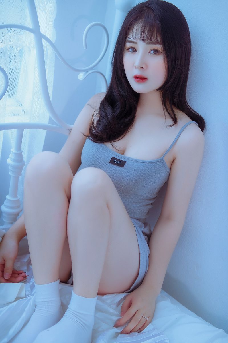 Ảnh Quỳnh Alee sexy khó cưỡng 19