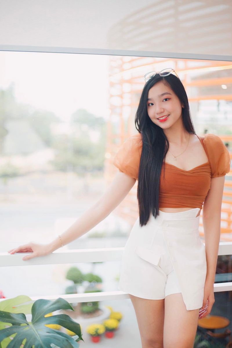 Ảnh tiktoker Hannah Vân Anh sexy cuốn hút 15