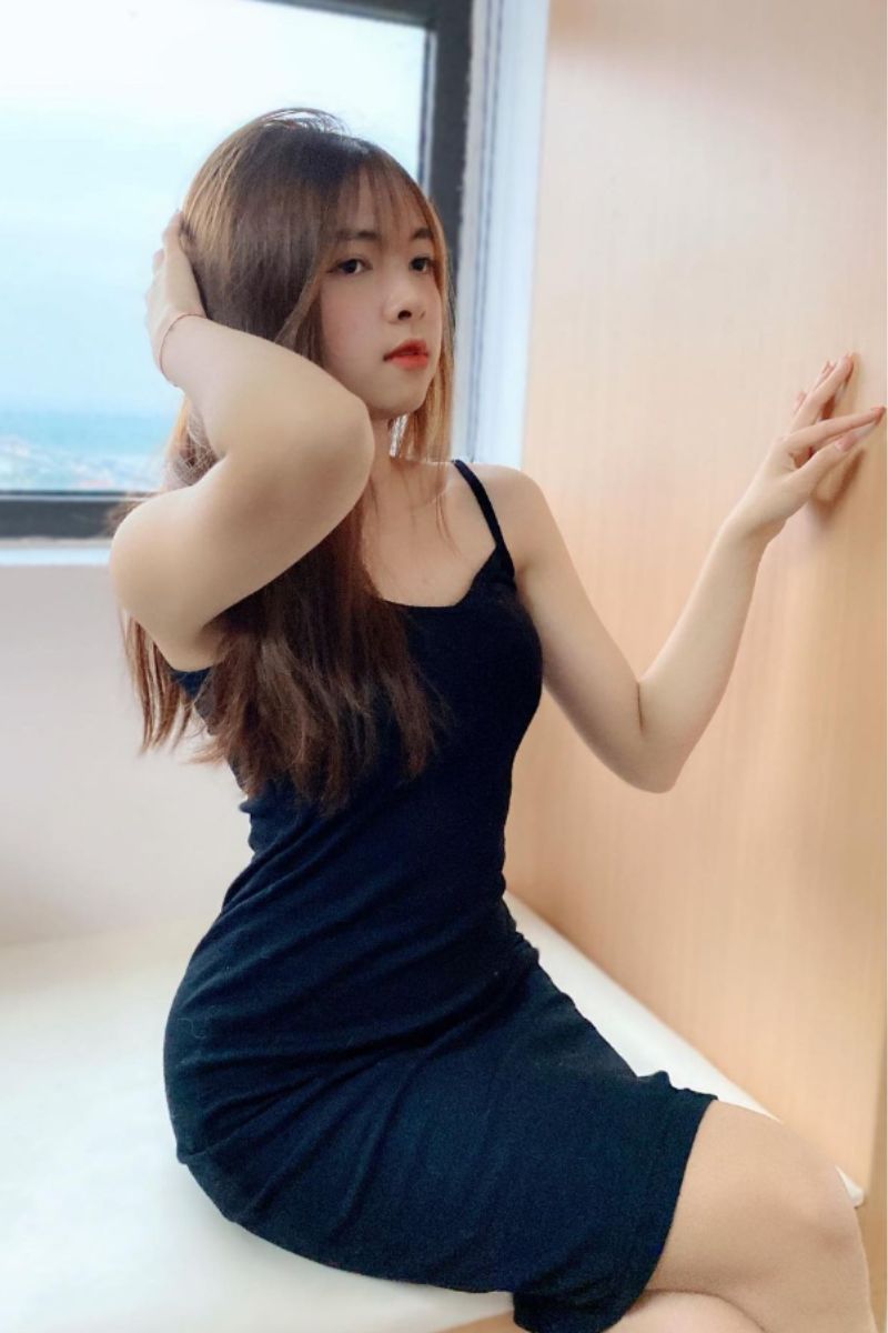 Ảnh tiktoker Lộc Ánh Thu sexy cuốn hút 16