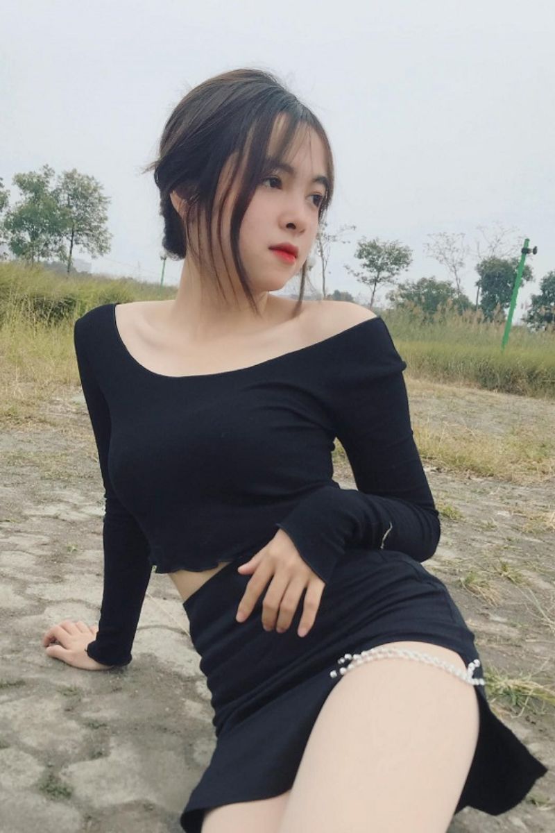 Ảnh tiktoker Lộc Ánh Thu sexy cuốn hút 29