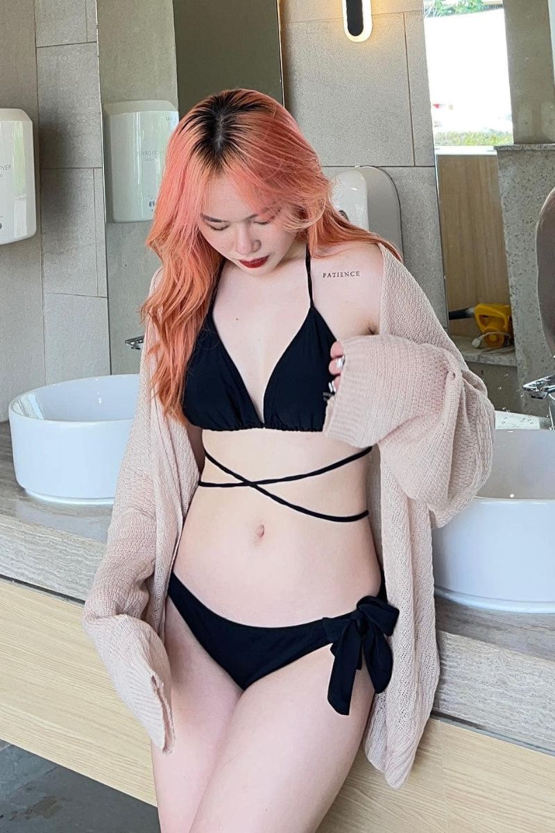 Ảnh Tiktoker Min Min mặc Bikini gợi cảm 9