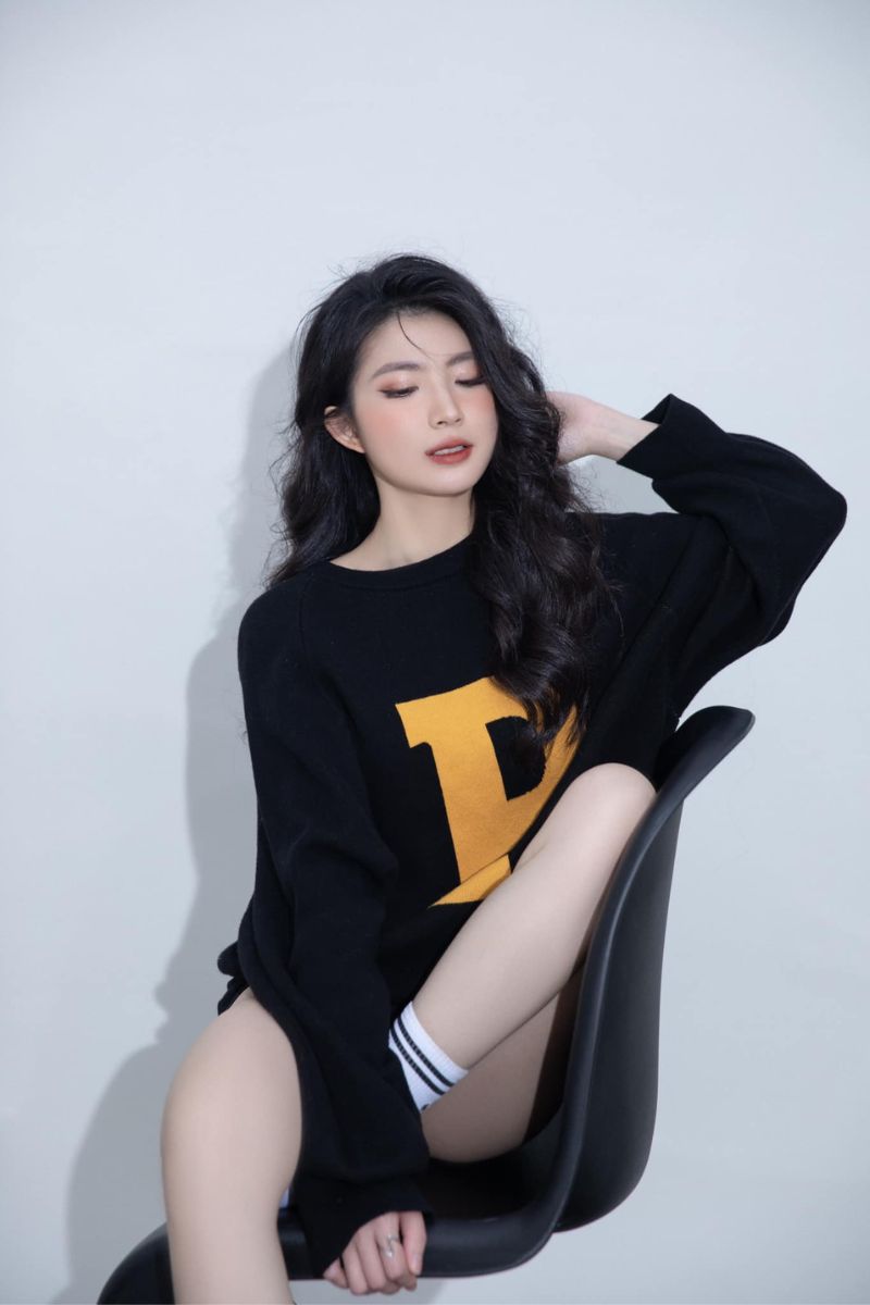 Ảnh tiktoker Phương Ku sexy cuốn hút 19