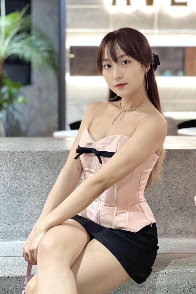 Ảnh tiktoker Thuỳ Anh sexy 8