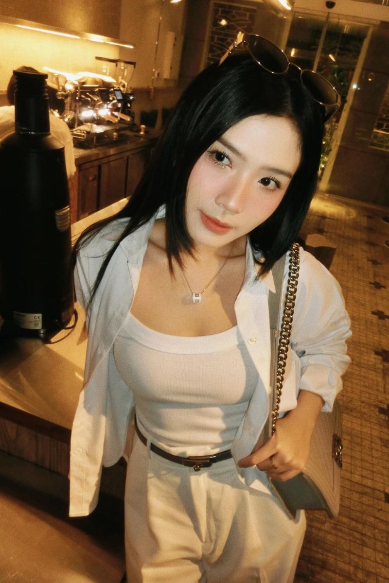 Ảnh tiktoker Vân Anh sexy 8