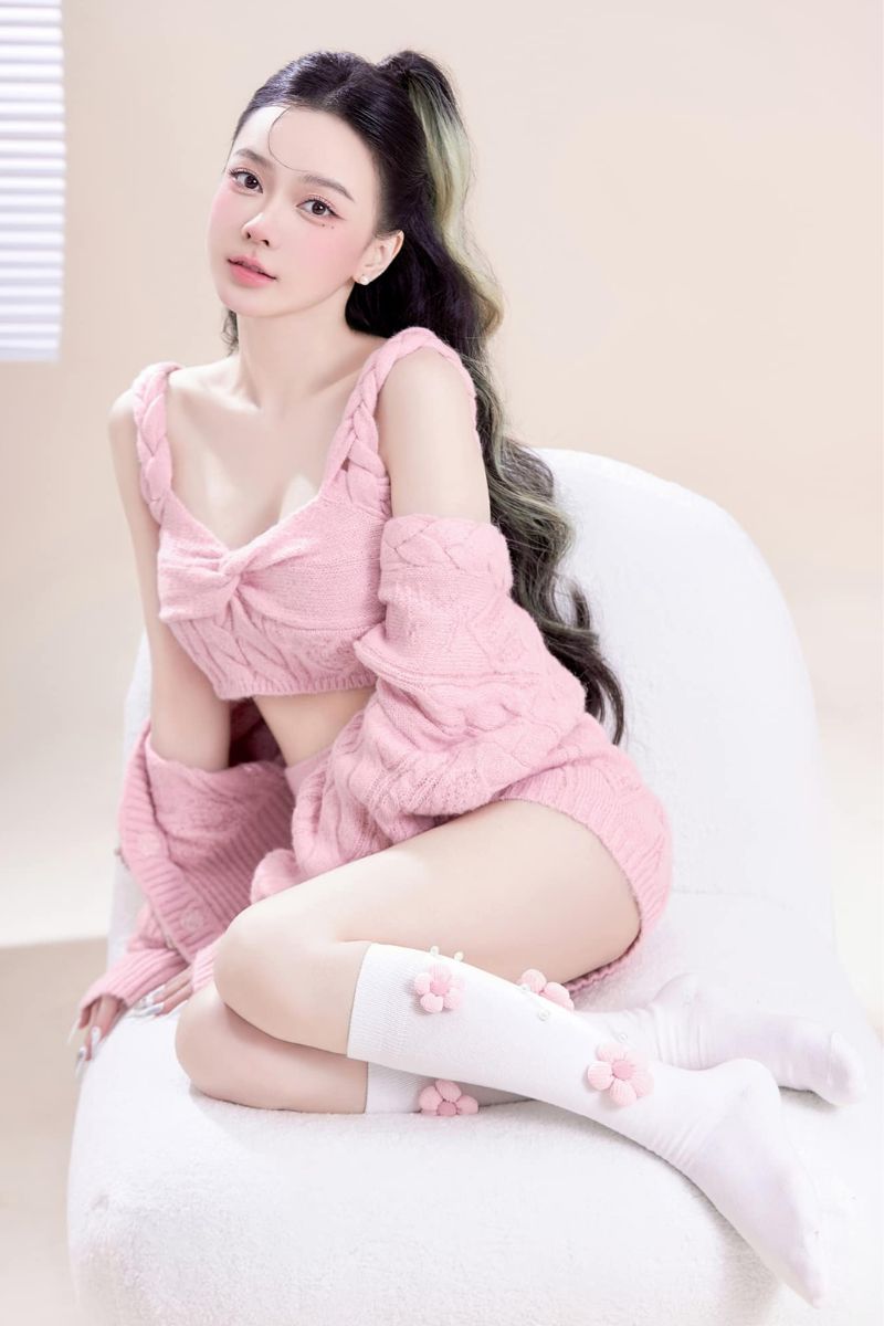 Ảnh tiktoker Vicky Thiên Trân sexy 1