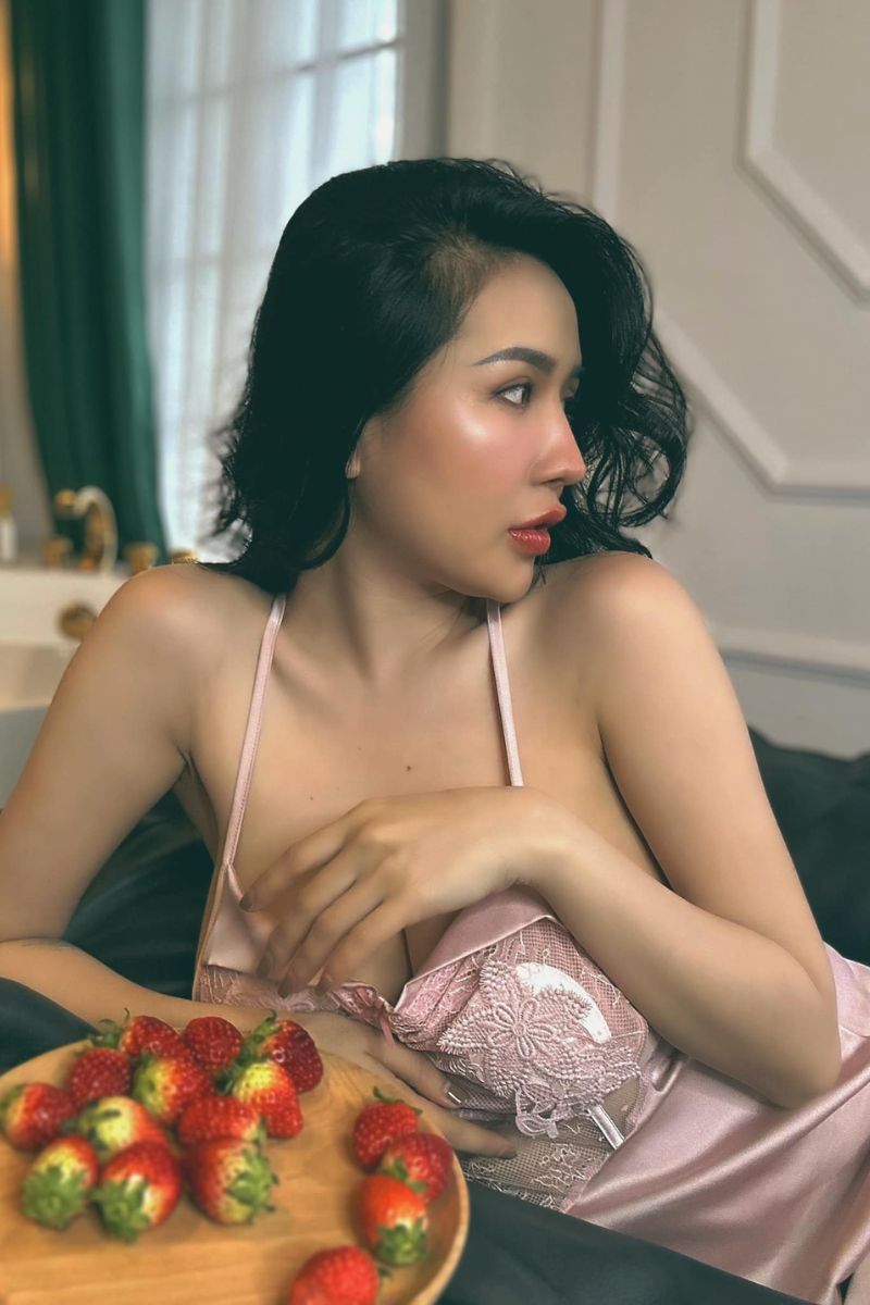 Ảnh Viên Vibi sexy khó cưỡng 10