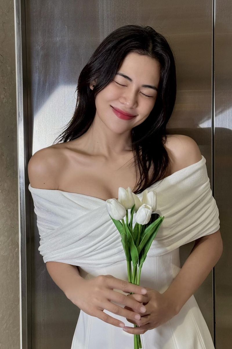 Ảnh Hà Nhi sexy 21