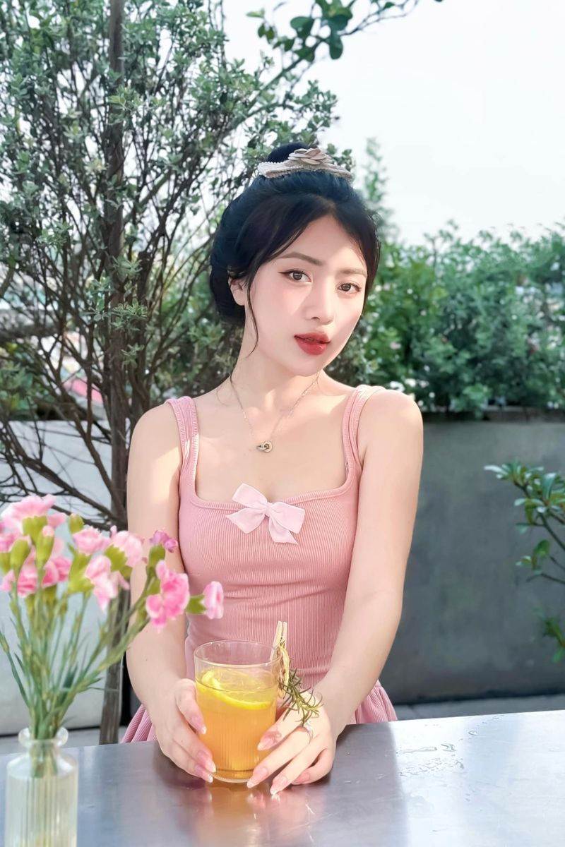 Ảnh Hạ Nhiên sexy 6