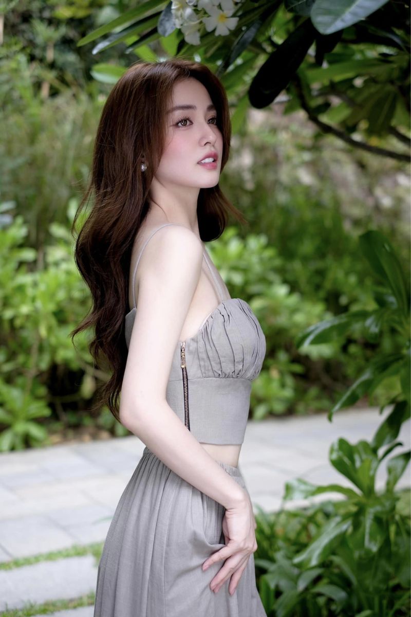 Ảnh Hồ Liên xinh đẹp 2