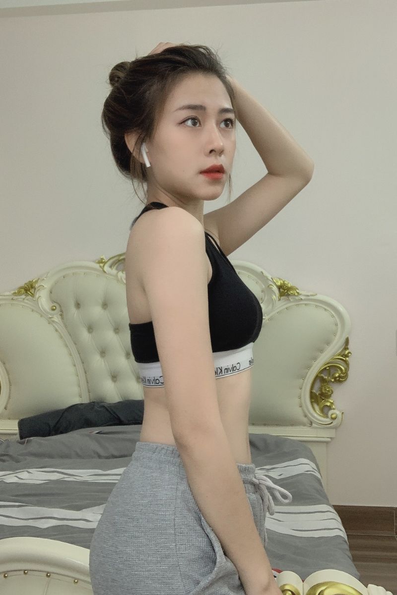 Ảnh Nguyễn Vân sexy 10