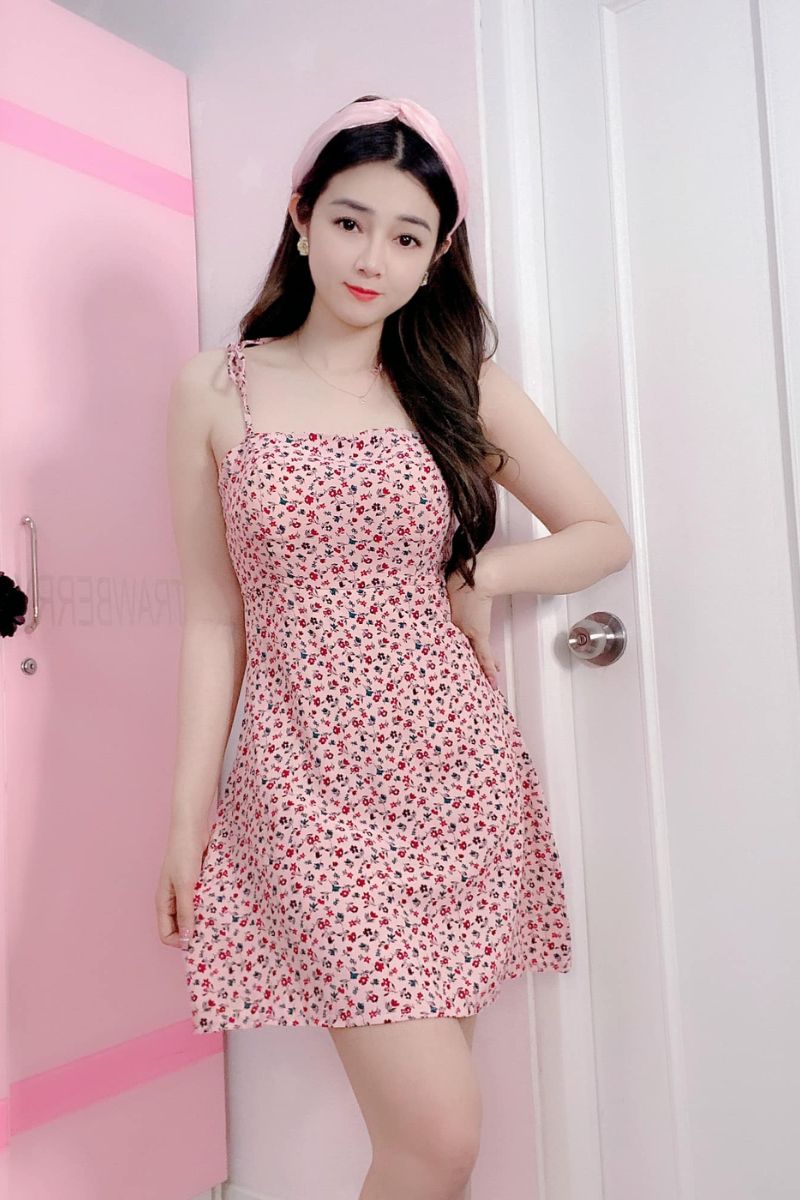 Ảnh Phạm Huyền Nhi sexy 18