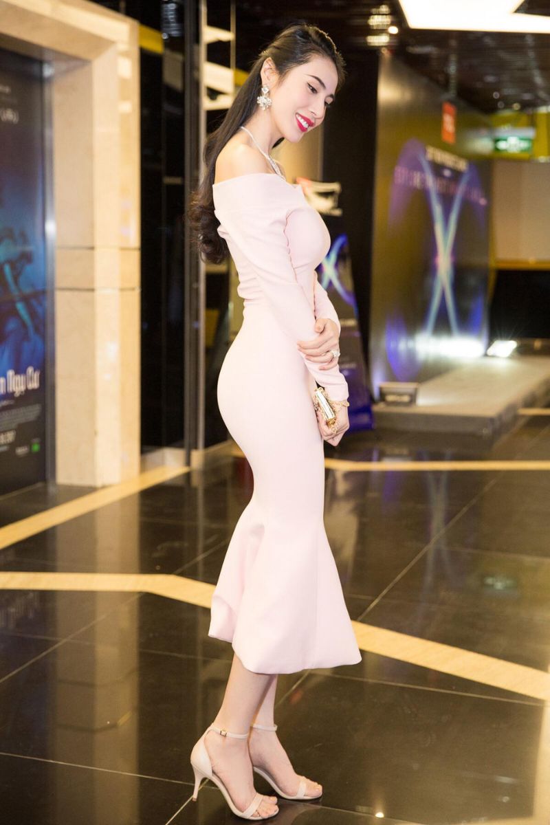 Ảnh Thủy Tiên sexy 23