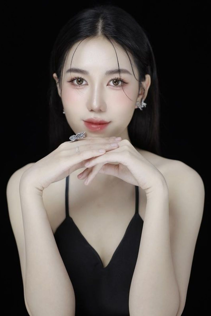 Ảnh tiktoker Liên Anh sexy 11