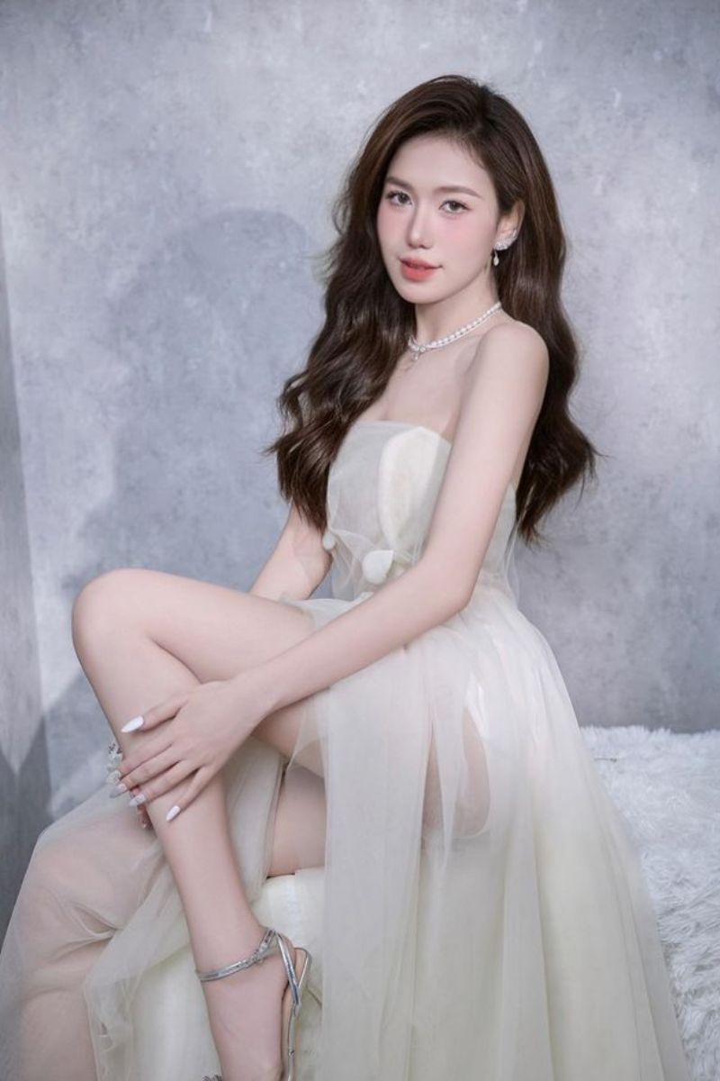 Ảnh tiktoker Liên Anh sexy 4