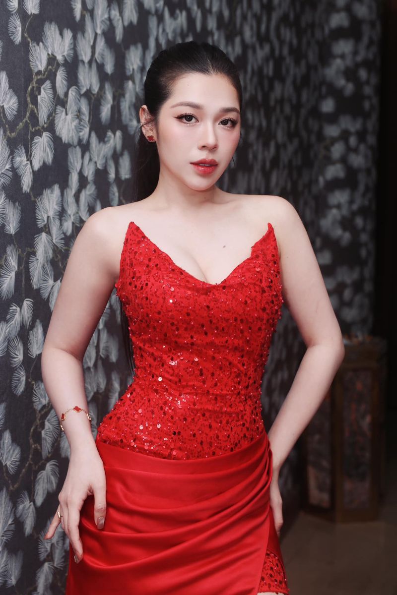 Ảnh tiktoker Nguyễn Kiều Oanh sexy 3