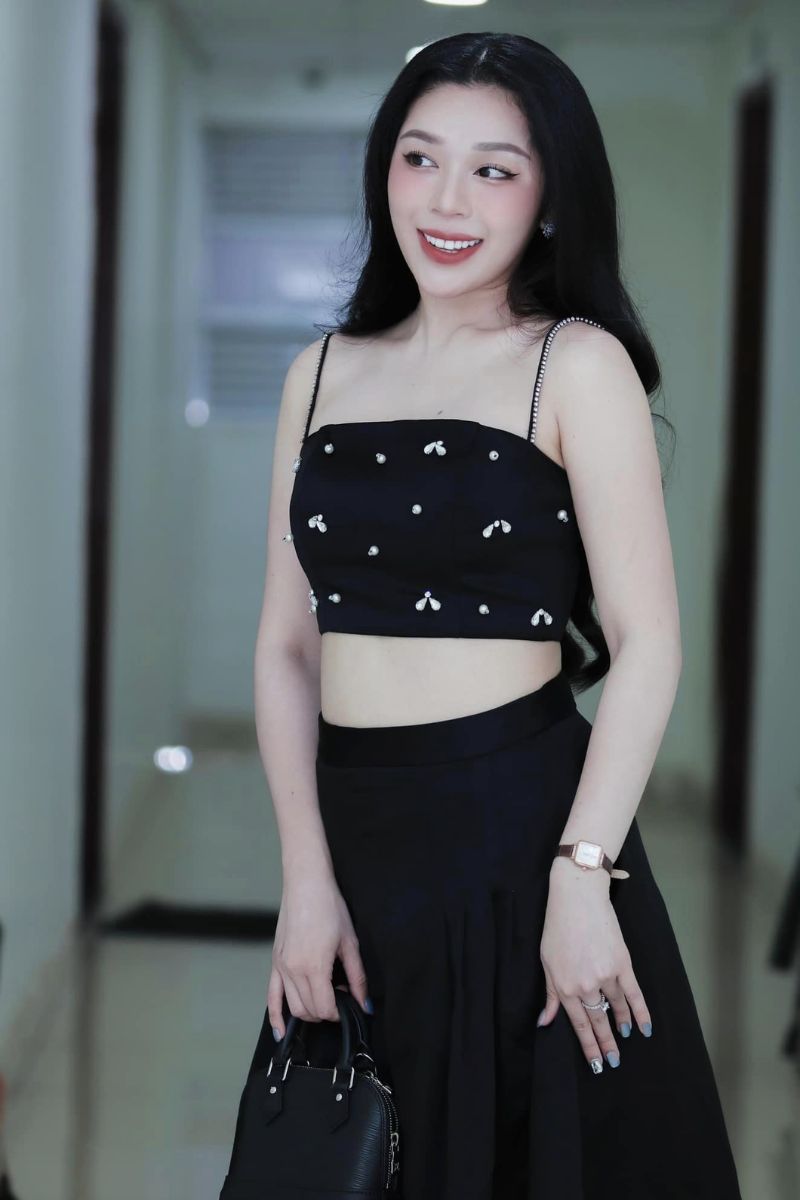 Ảnh tiktoker Nguyễn Kiều Oanh sexy 7