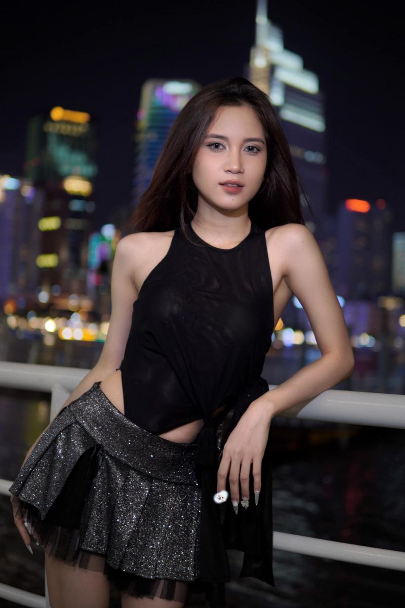 Ảnh tiktoker Nguyễn Ngọc Hoàng Oanh sexy 2