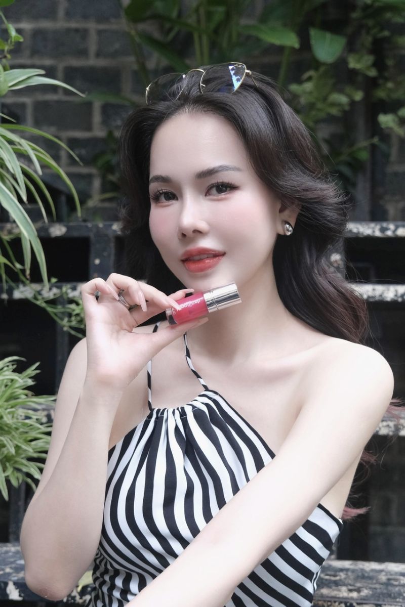 Ảnh tiktoker Trần Oanh sexy 1