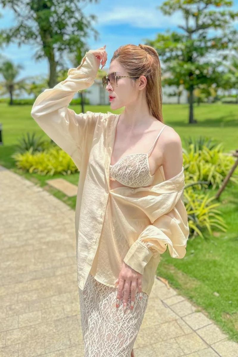 Ảnh Trần Ngọc Phương Mai sexy 3