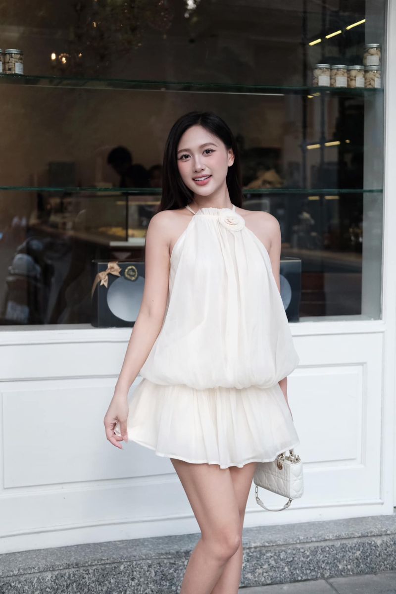 Ảnh Bùi Thu Hương sexy 1