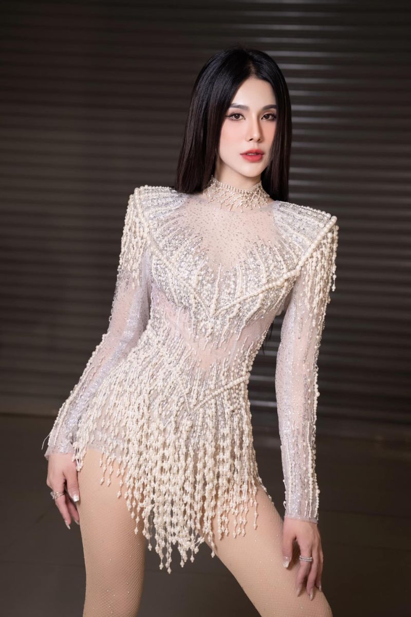 Ảnh Diệp Lâm Anh sexy 14