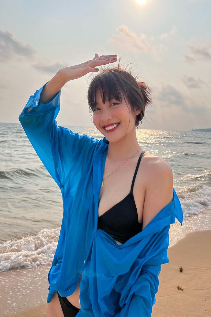 Ảnh Khả Ngân sexy 17