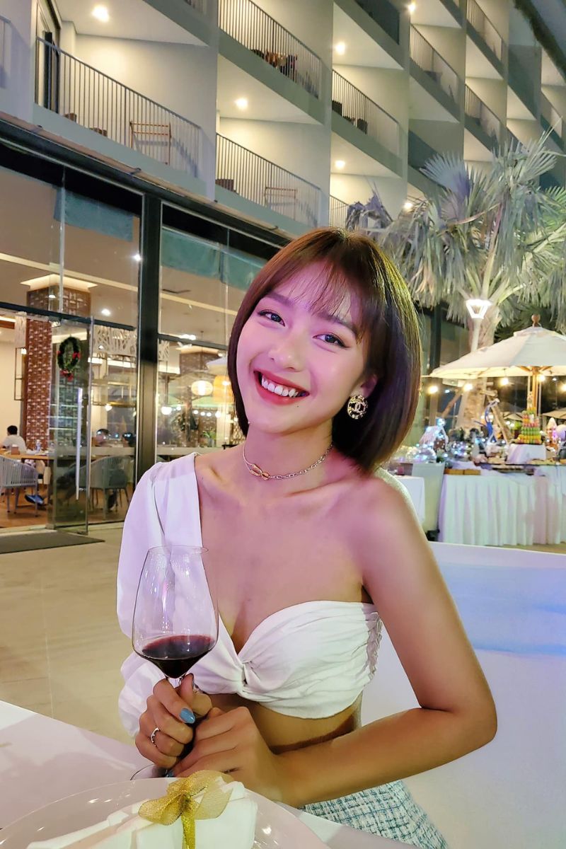 Ảnh Khả Ngân sexy 23