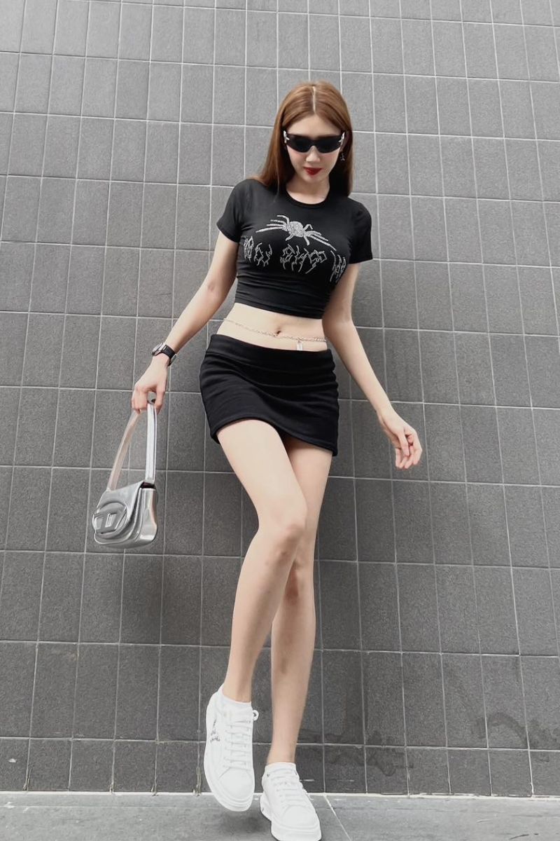 Ảnh Lê Huỳnh Thuý Ngân sexy 22