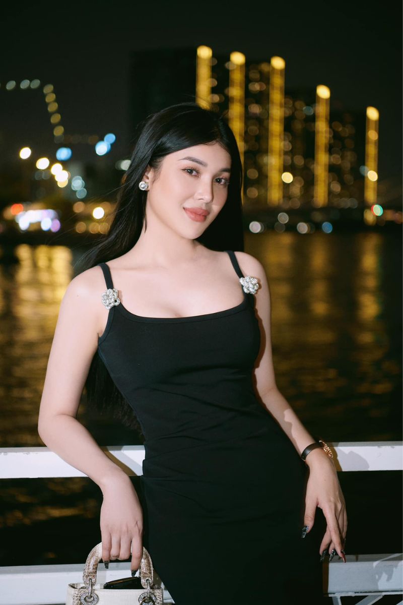 Ảnh Lily Chen sexy 10