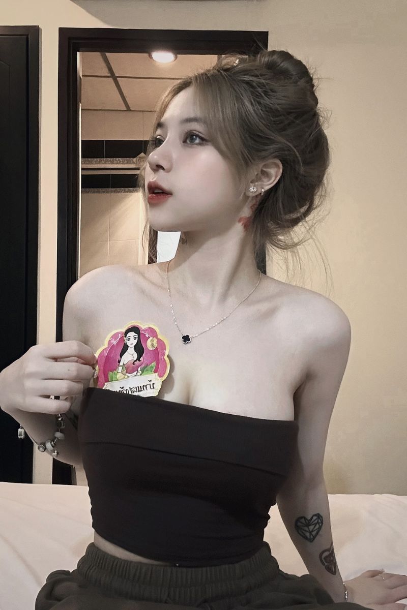 Ảnh Lương Ngọc Hà sexy 15