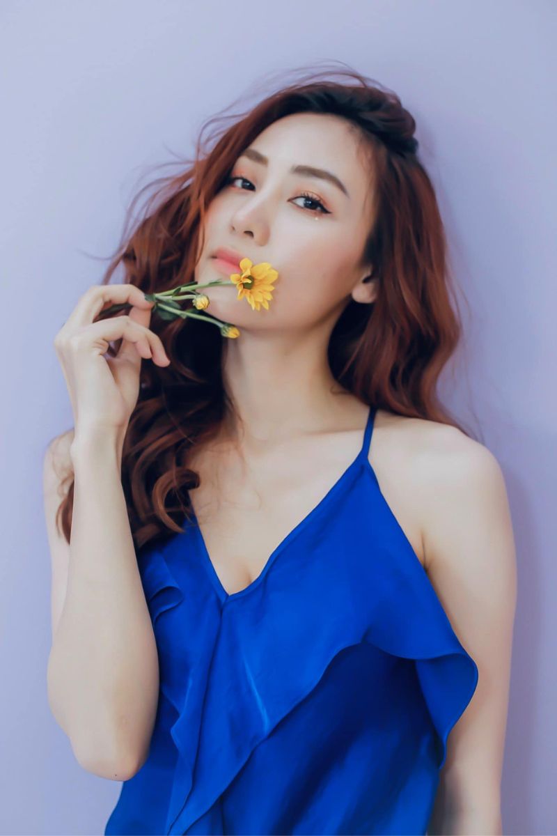 Ảnh Ngân Khánh sexy 1