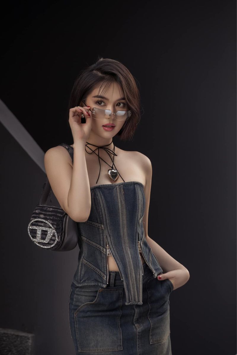 Ảnh Ngọc Trinh sexy 16