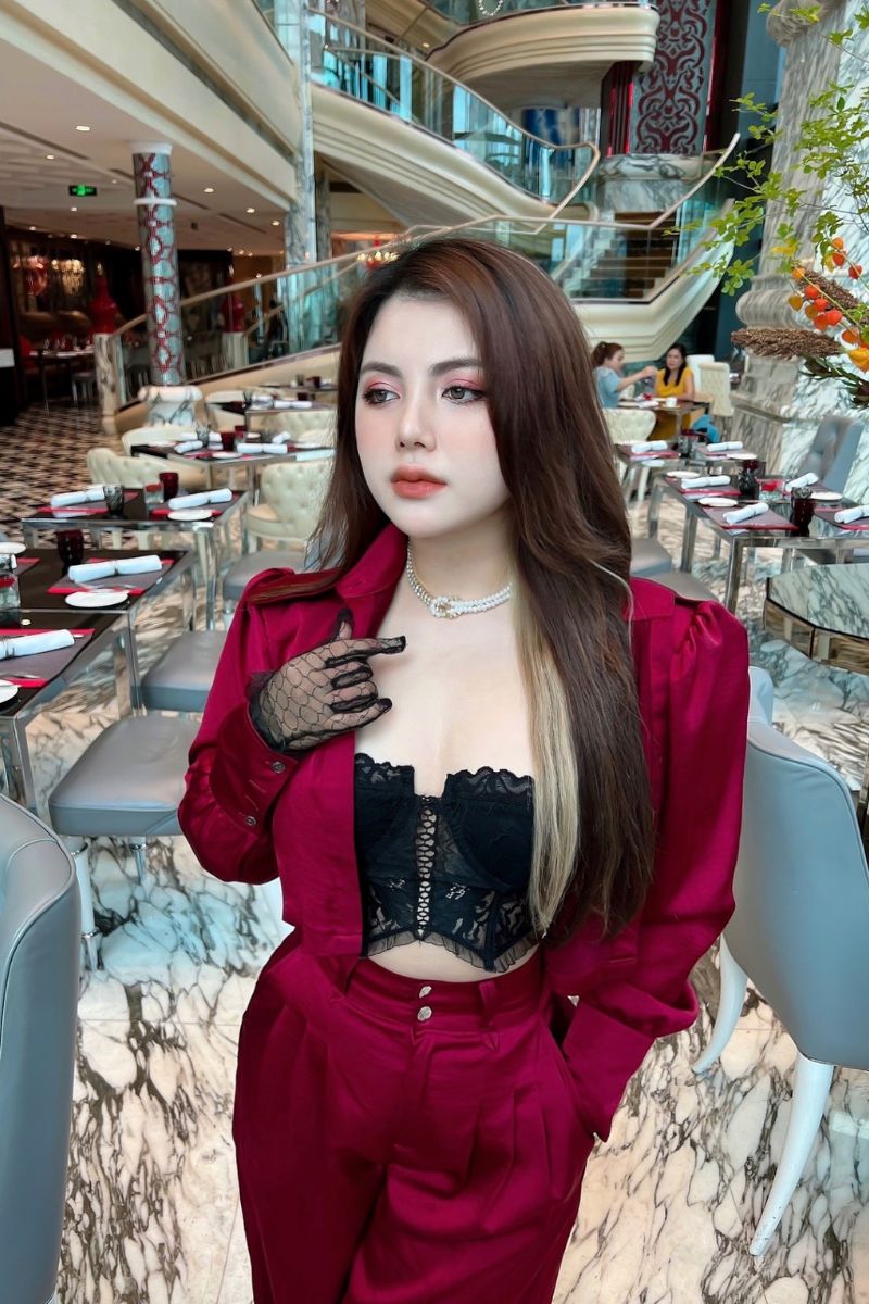 Ảnh Phan Thị Ngọc Khanh sexy 25