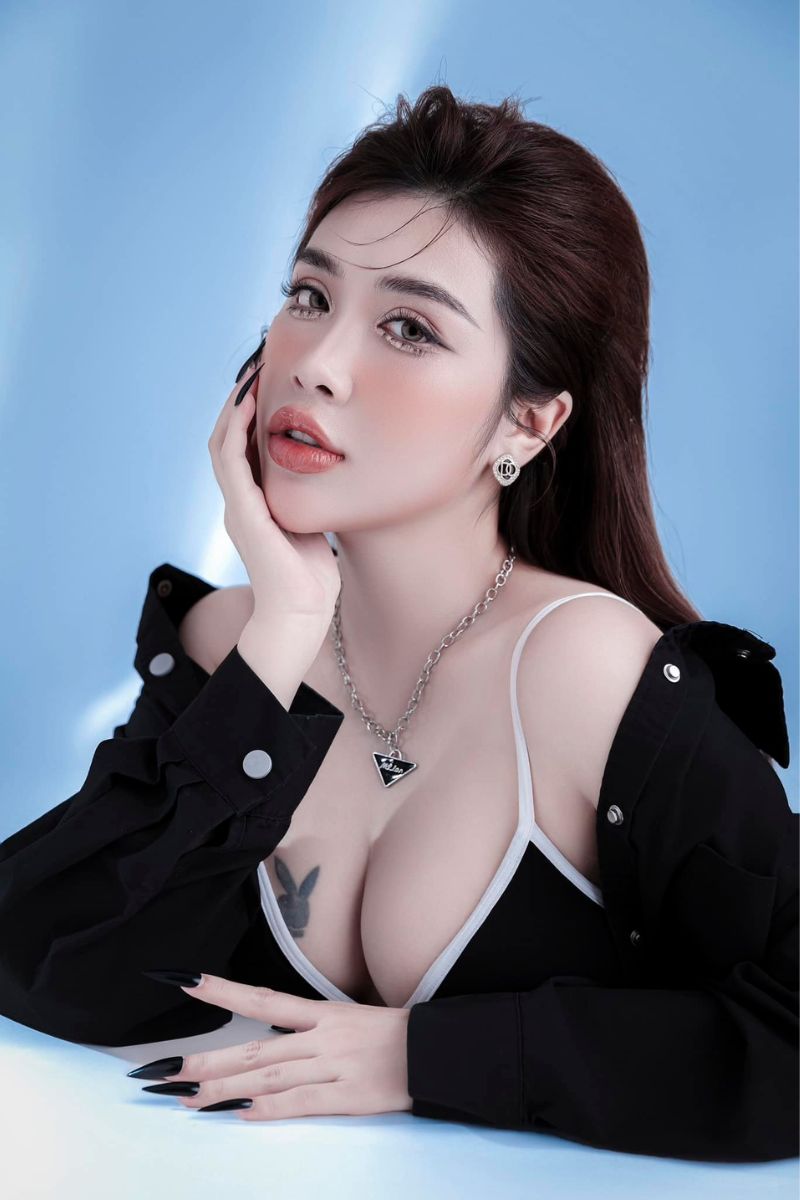 Ảnh PINKY BẢO TRÂN sexy 2