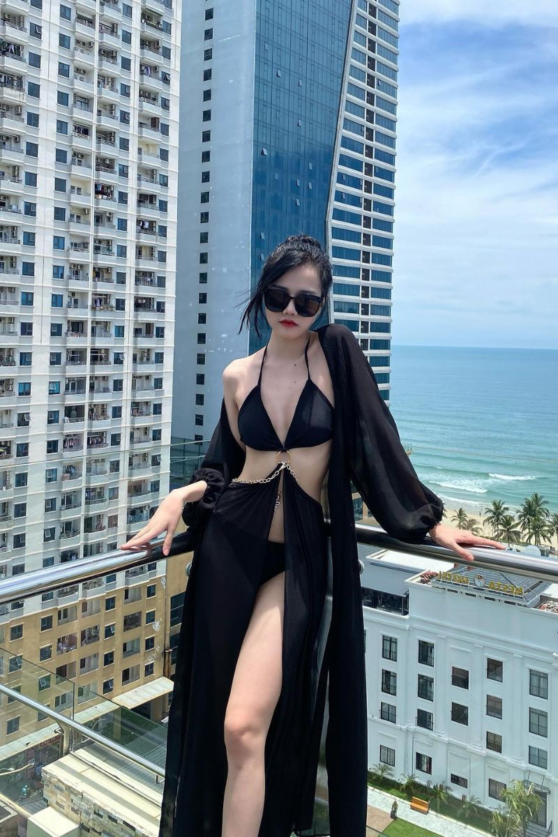 Ảnh tiktoker Chi Chi Linh sexy 26