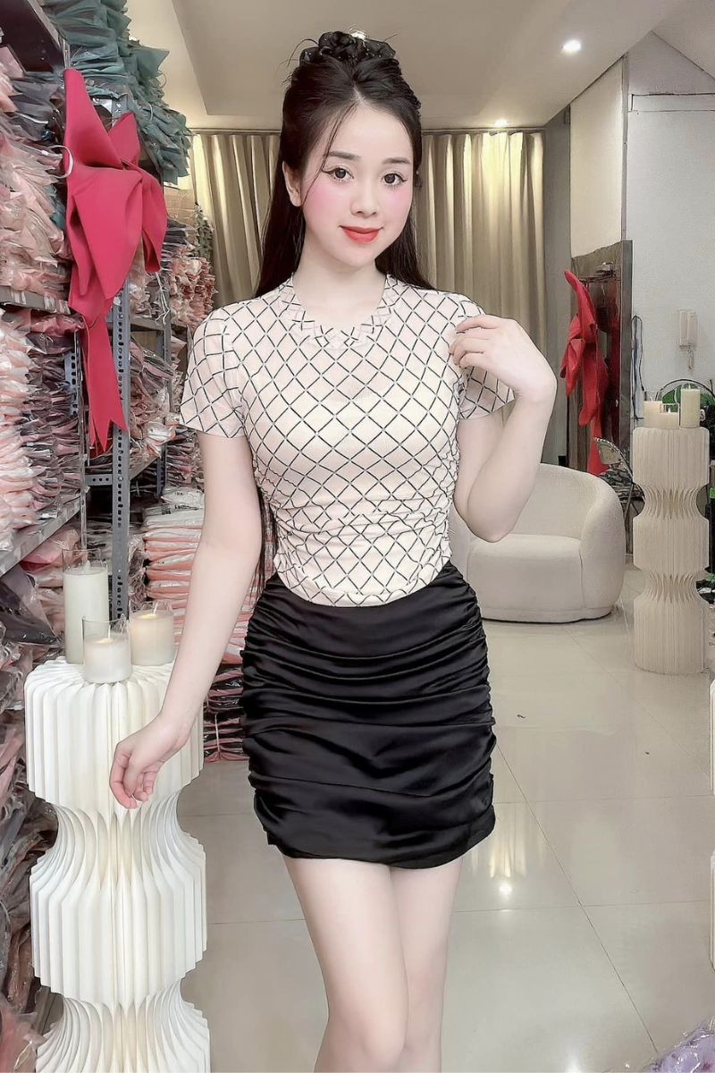 Ảnh tiktoker Thương Lê sexy 17