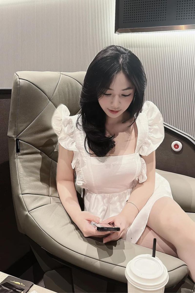 Ảnh Trần Hà Linh sexy 8