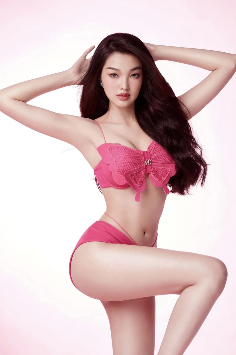 Ảnh Trần Thị Bé Quyên sexy 27