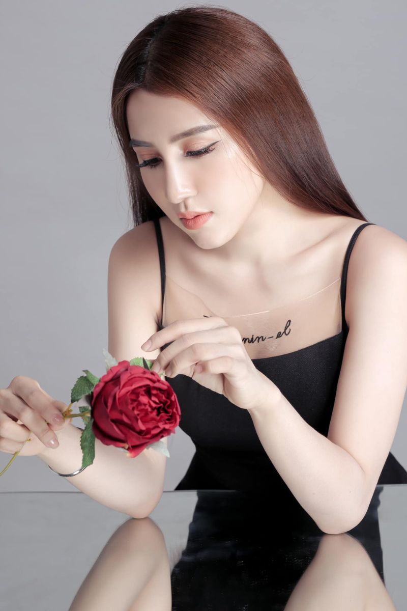 Ảnh Võ Ý Nguyện sexy 11