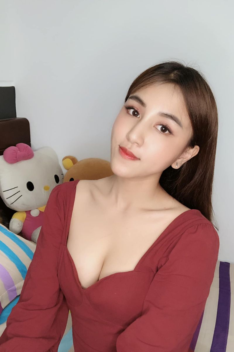 Ảnh Võ Ý Nguyện sexy 14