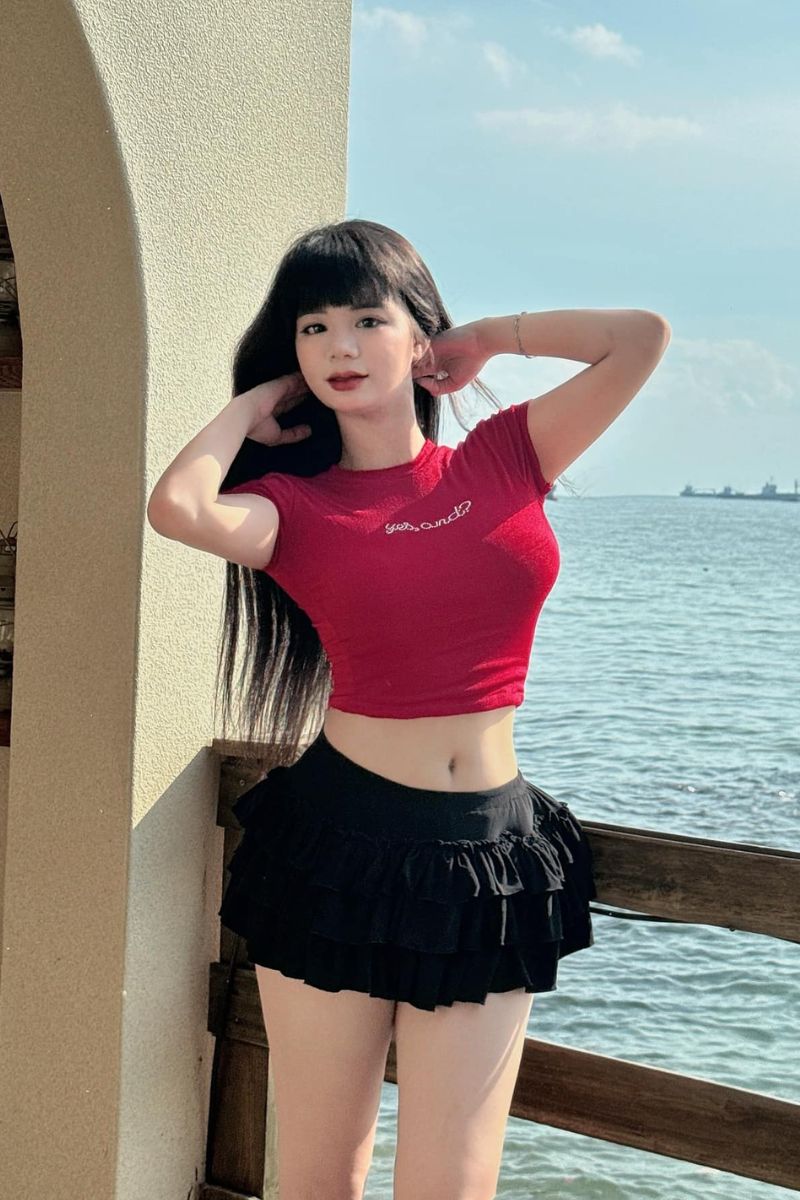 Ảnh Bích Ngọc sexy 9