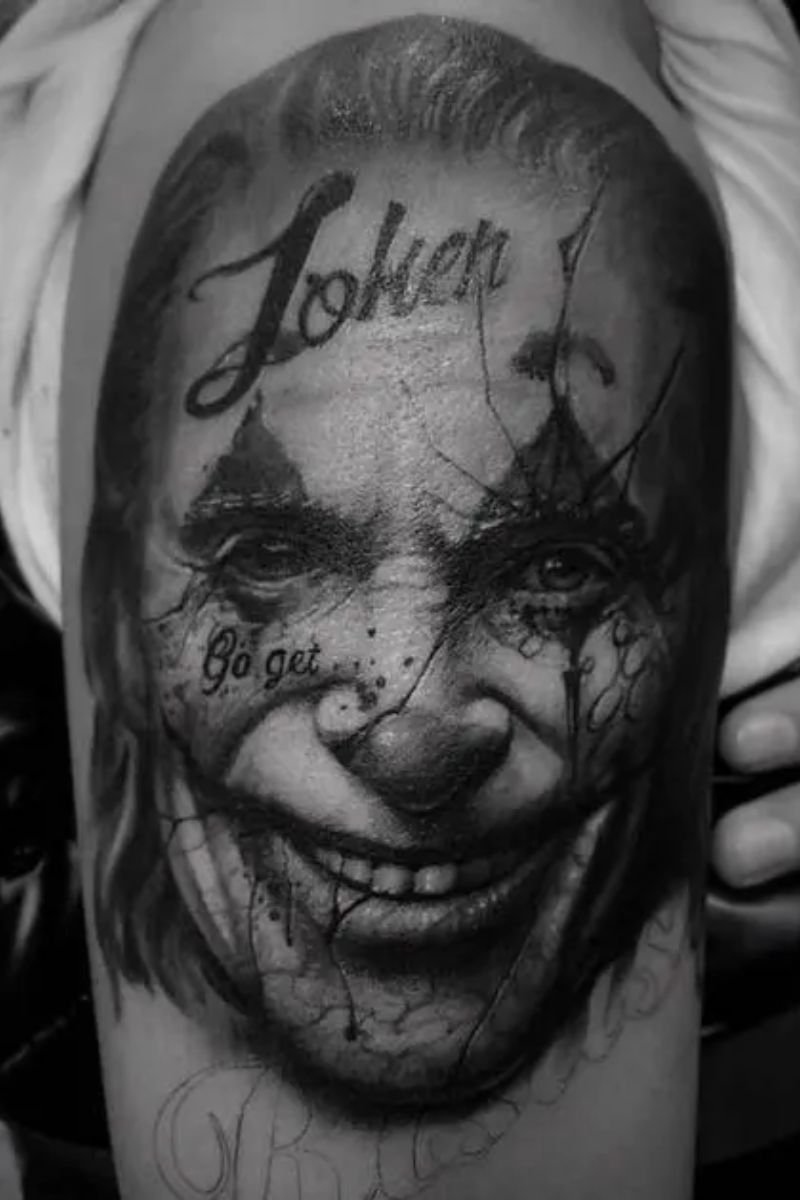 Hình xăm joker ở tay 12