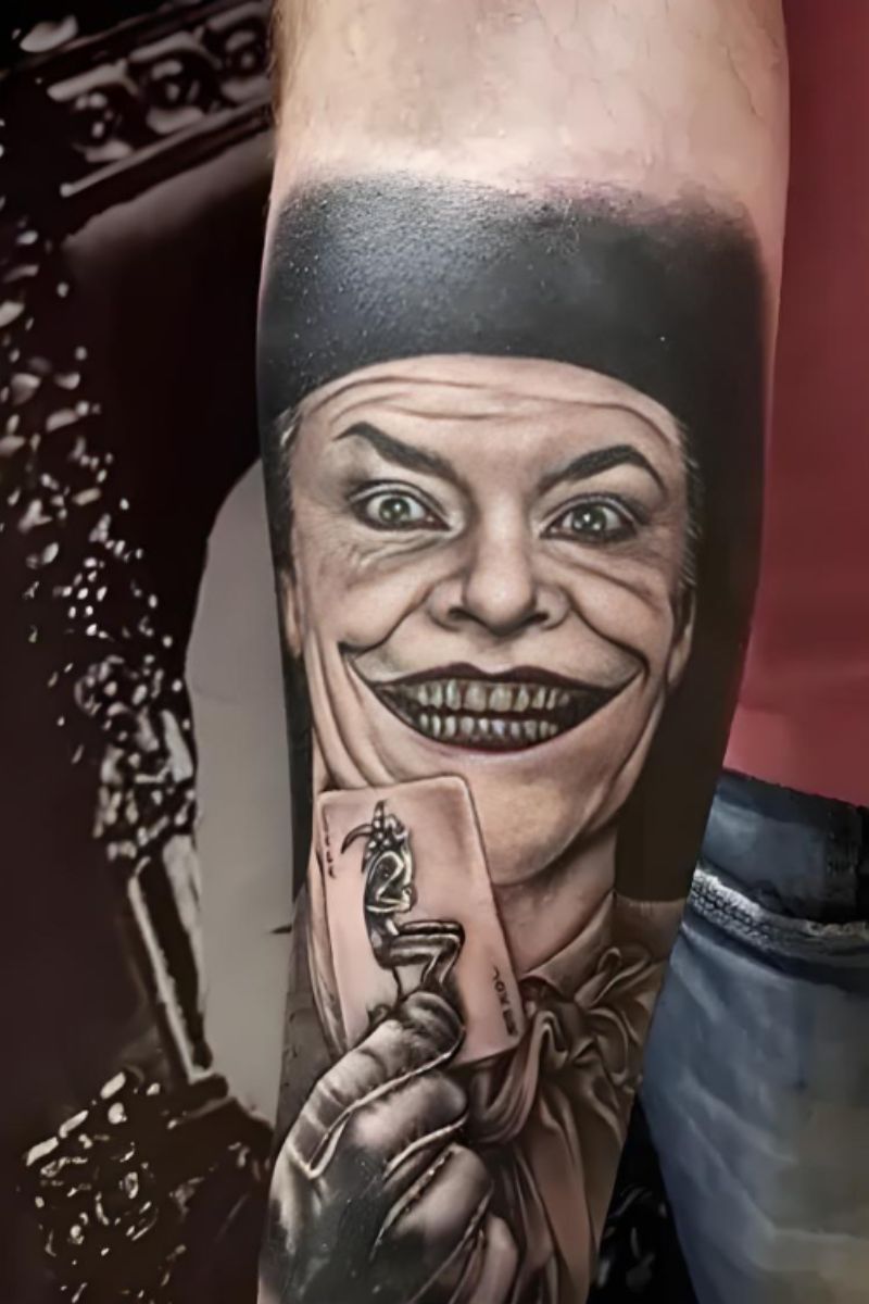 Hình xăm joker ở tay 15